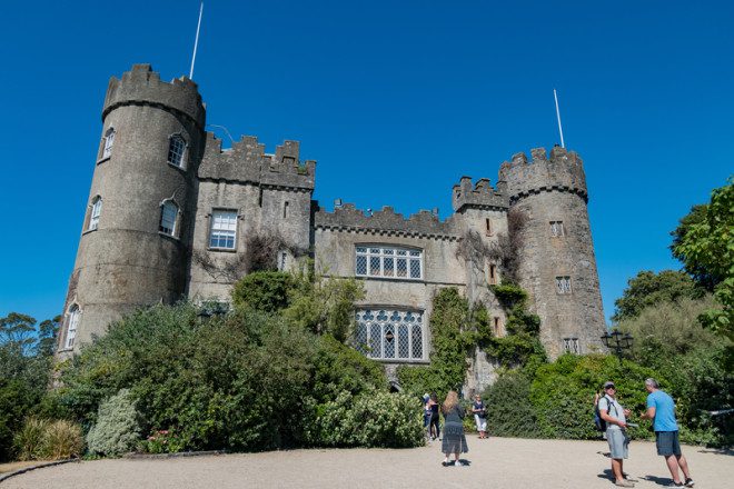 Castelo de Malahide ficará pertinho. © Chon Kit Leong | Dreamstime.com