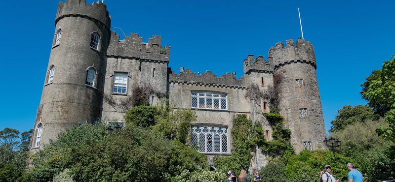 Malahide: conheça o castelo mais famoso de Dublin