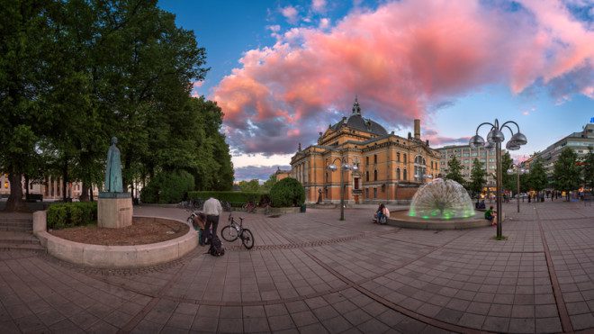  National Theater in Oslo. © Andrey Omelyanchuk | Dreamstime.com