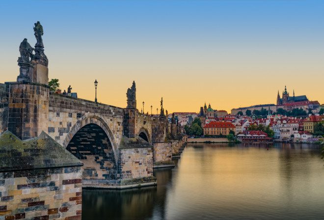 Praga uma das cidades mais lindas do Leste Europeu. © Bo Li | Dreamstime.com