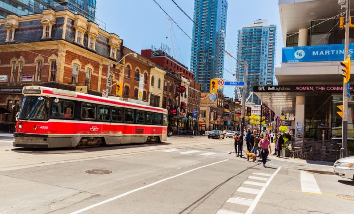 Quanto custa viver em Toronto como estudante?