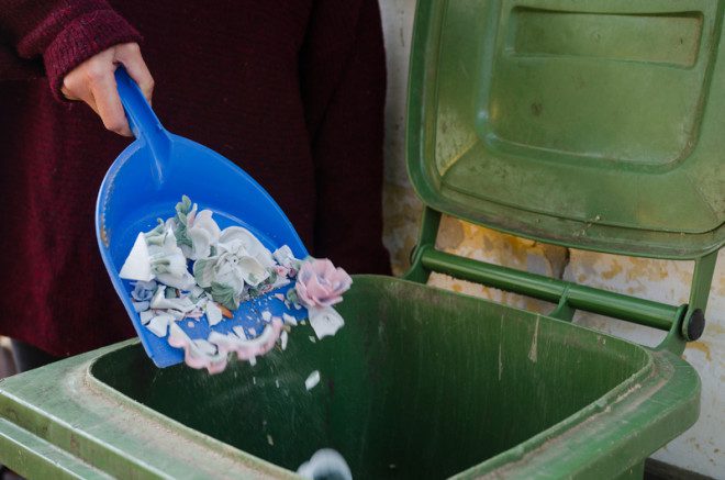 Empresa na Irlanda cobra caro para recolher o lixo.© Andrea Varga | Dreamstime.com