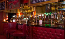 5 pubs imperdíveis em Cork