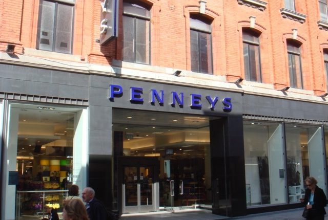 Coronavírus: Penneys anuncia reabertura de lojas no dia 12 de junho