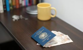 Vai viajar para o exterior? Cuidado com o seu passaporte