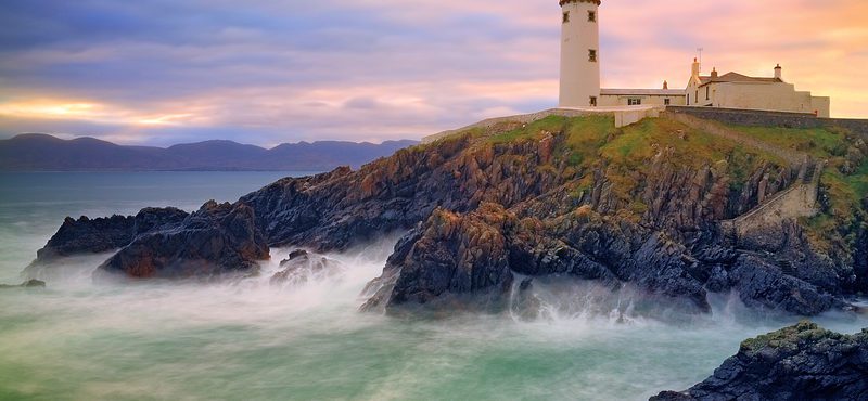 O que fazer em Bundoran: um destino irlandês encantador para viver e visitar