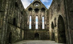 Que tal conhecer os castelos de Tipperary, na Irlanda?