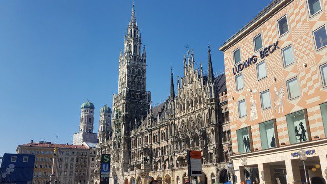 Marienplatz 02