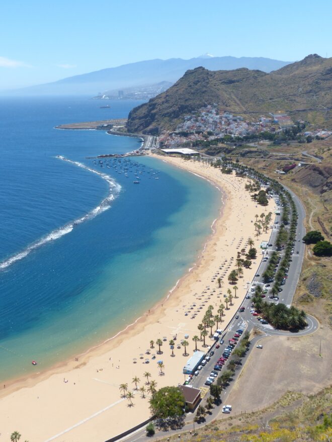 Imagem da praia de Santa Cruz do Tenerife
