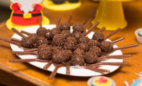 Brigadeiro, açaí, coxinha e churrasco? Saiba onde comer em Dublin