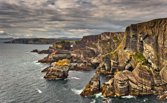 Mizen Head um dos extremos da Irlanda que merece uma visita! © Altezza | Dreamstime 