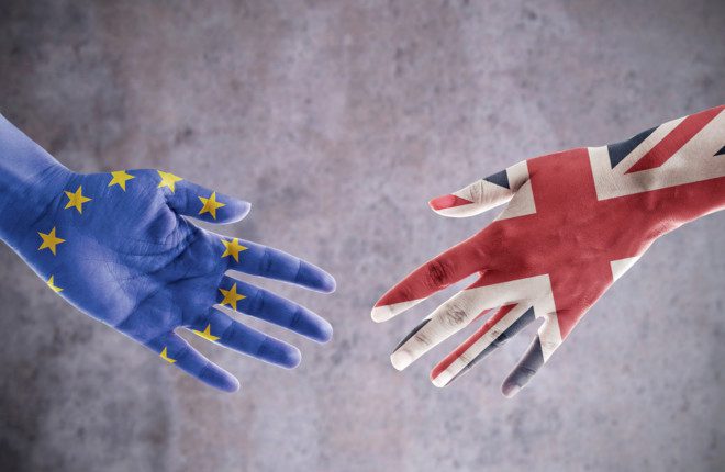 Reino Unido tem feito acordos para saída da União Europeia. Foto: The Journal