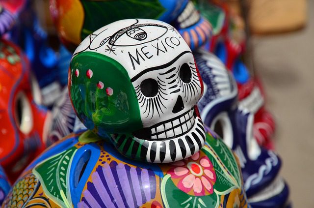 Cores e hospitalidade definem Pueblo no México. Foto: Herzi|Pixabay.