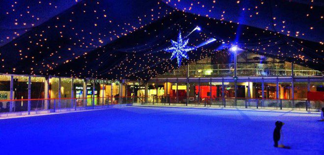 Dundrum on Ice fica aberto até 13 de janeiro. Foto: Dundrum on Ice