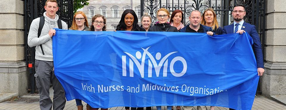 Irlanda precisa de enfermeiros estrangeiros, mas setor está em crise