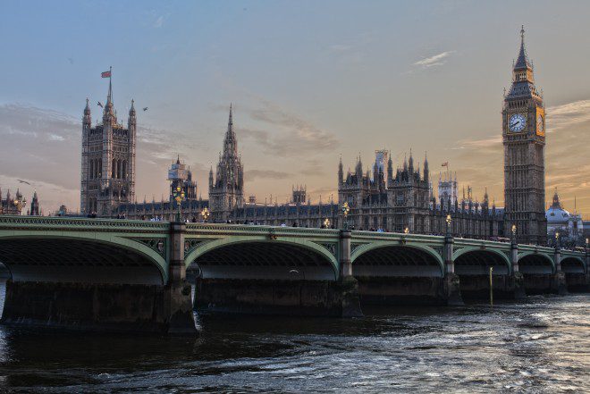 architecture-bridge-skyline-clock-building-palace-772846-pxhere.com