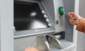 Saiba como não cair em fraudes bancárias na Irlanda