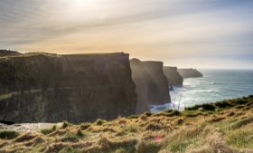 Irlanda vai revitalizar área do Cliffs of Moher