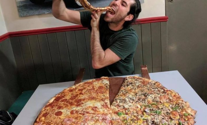 Pizzaria de Dublin oferece €500 para quem comer pizza gigante em 32 minutos