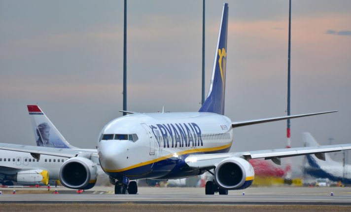 Ryanair faz promoção com voos a partir de € 4,99 até a meia-noite desta sexta