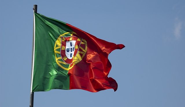 3 iniciativas em Portugal para atrair estrangeiros