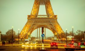 Greve geral na França atinge turistas em dezembro