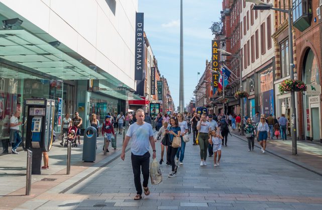 Em Dublin as lojas têm horários diferentes do que estamos acostumados.© David Steele | Dreamstime.com