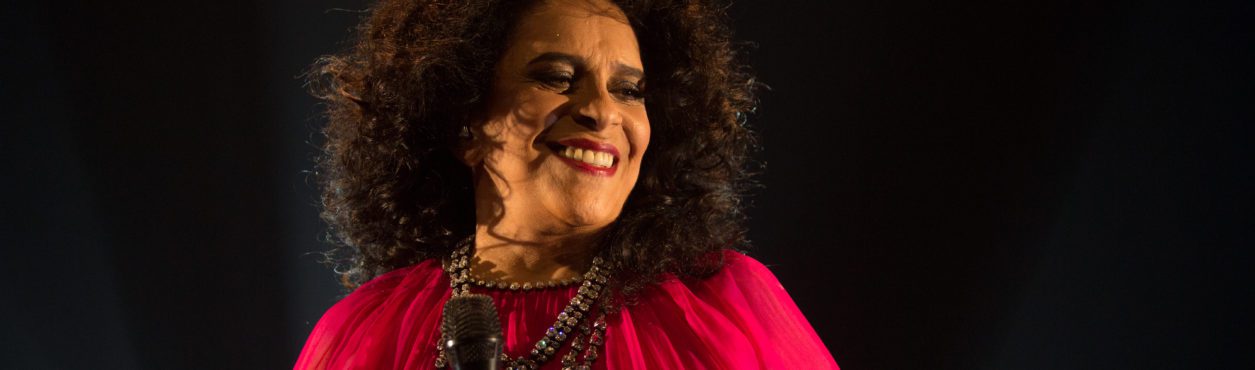 Ingressos para show de Gal Costa em Dublin estão à venda