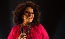 Ingressos para show de Gal Costa em Dublin estão à venda