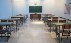 Irlanda pede que escolas de inglês não matriculem alunos até 2021