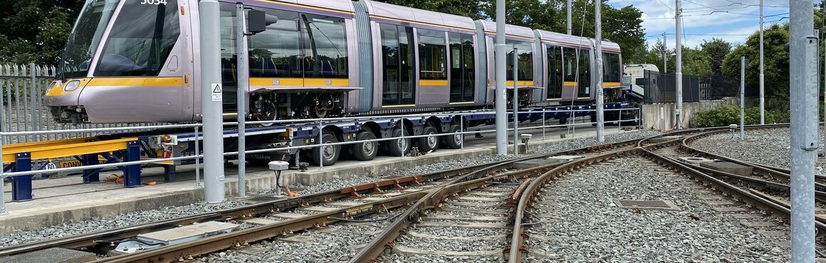 Luas: Dublin recebe novos modelos de trens urbanos