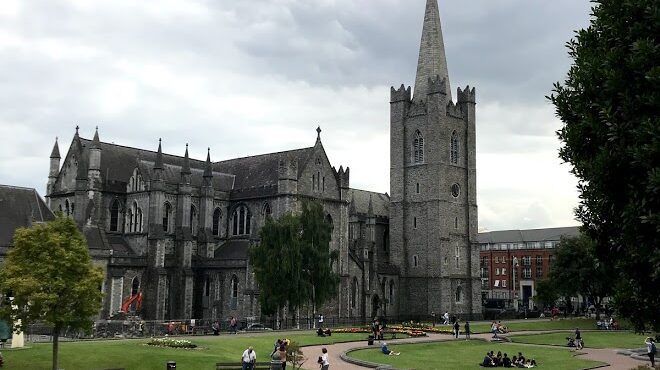 St. Patrick’s Cathedral: o verdadeiro cartão-postal de Dublin