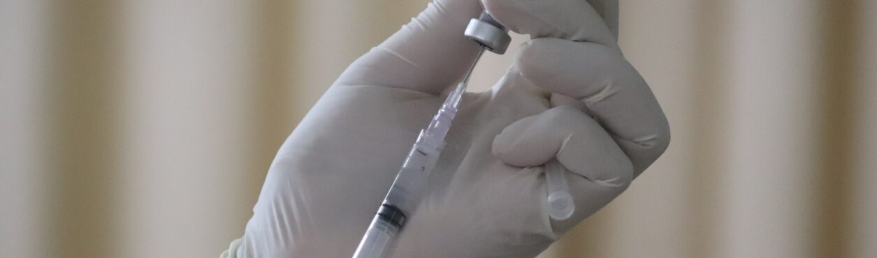 União Europeia começa a avaliar vacina Coronavac