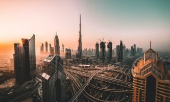Morar em Dubai: vistos possíveis para estudar, viajar ou trabalhar no país
