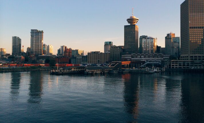 Intercâmbio em Vancouver: tudo sobre como viver na cidade canadense