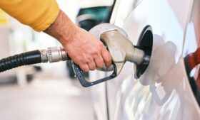 Irlanda corta taxa após aumento no combustível