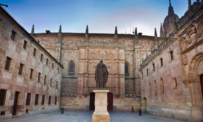 Universidad de Salamanca: tipos de cursos, história, vistos e bolsas de estudo