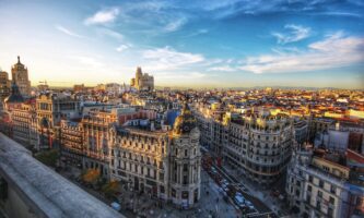 Trabalhar na Espanha: permissões, vistos, dicas e sites de emprego