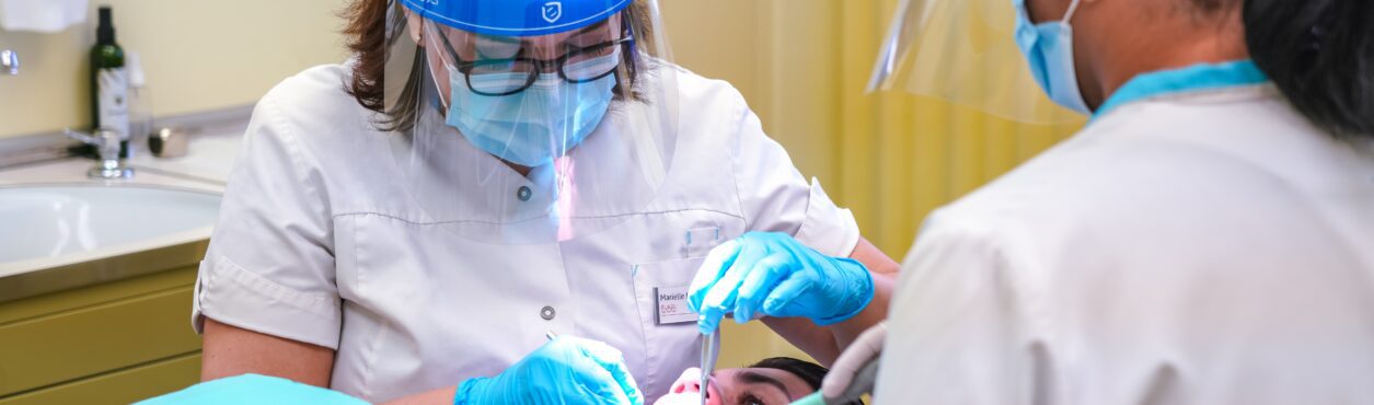 Trabalhar como dentista no exterior: países, salários e oportunidades