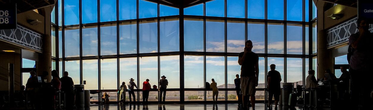 Quem tem antecedentes criminais pode viajar para o exterior?