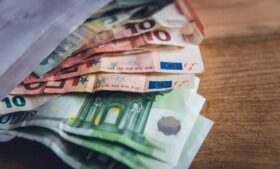 Quanto é a comprovação financeira para estudantes estrangeiros na Irlanda?