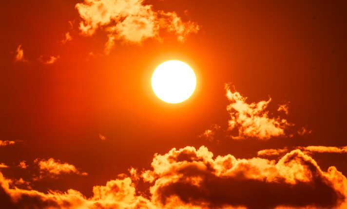 Previsão do tempo na Irlanda: onda de calor eleva as temperaturas nesta terça e quarta, chegando a 24ºC