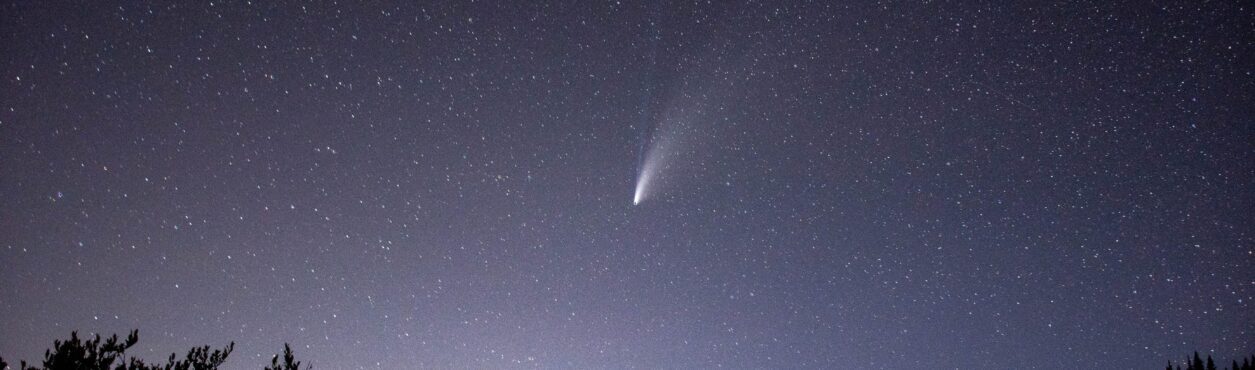 Cometa será visível a olho nu na Irlanda nesta quarta-feira