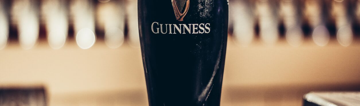 Pint de Guinness fica mais cara na Irlanda a partir de fevereiro
