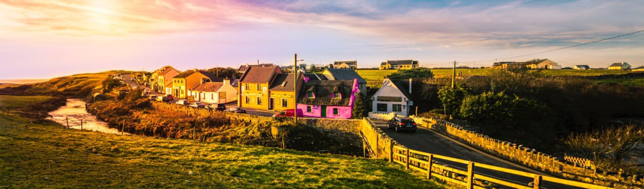 Doolin: melhor cidade para visitar durante o verão na Irlanda