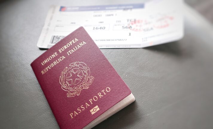 Passaportes mais poderosos do mundo (2024) (atualizado)