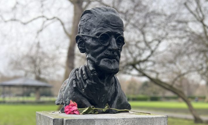 Por que a Irlanda é conhecida como um país da literatura?